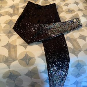 Beyond yoga leggings. Size small.